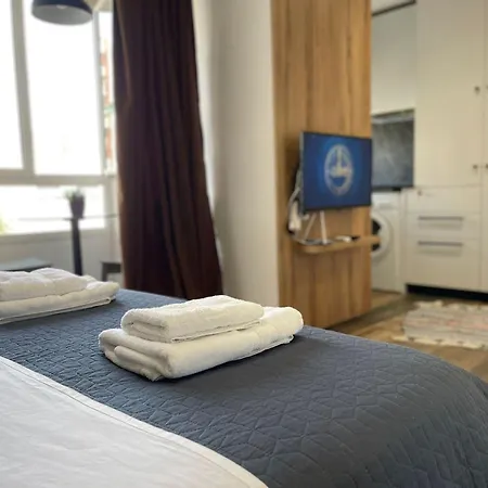 Boutique Central Studio Apartments Tirana Exterior photo