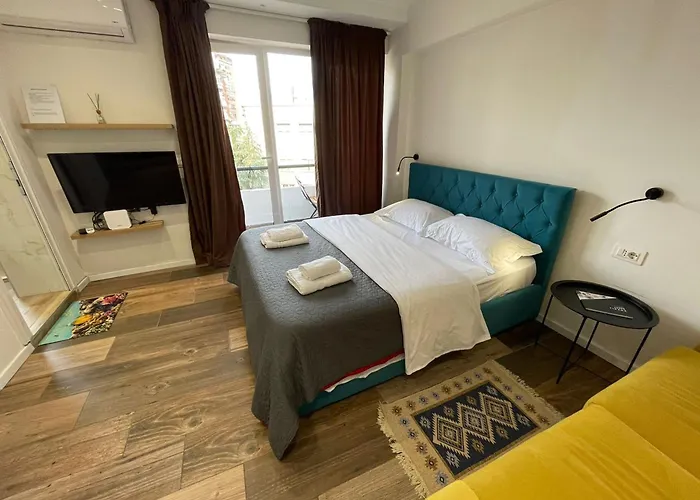 Boutique Central Studio Apartments